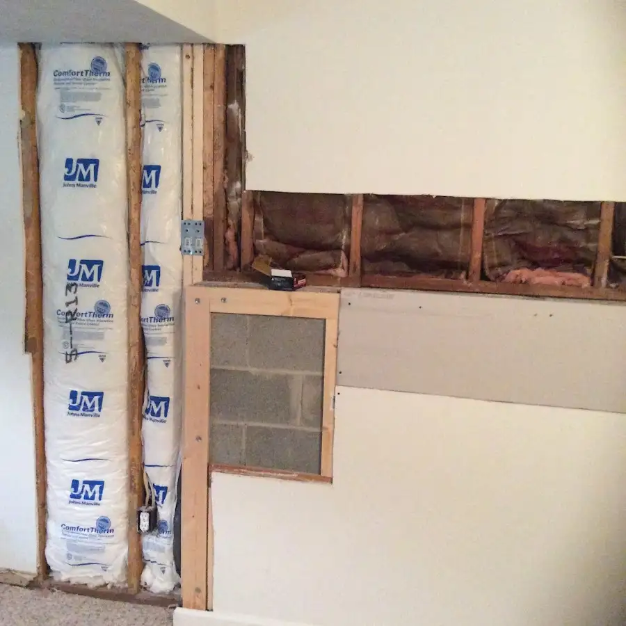 Wall insulation replacement during Structural Drying in Cullman